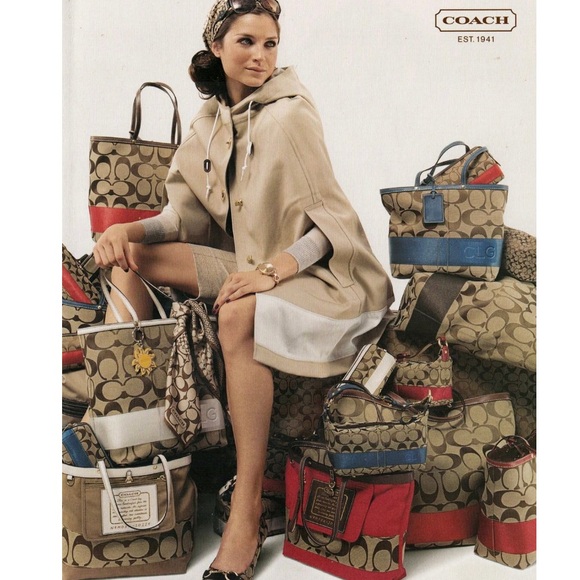 Coach Signature Jacquard Patent Leather Monogram Wristlet, Y2K / Vintage - Picture 2 of 16